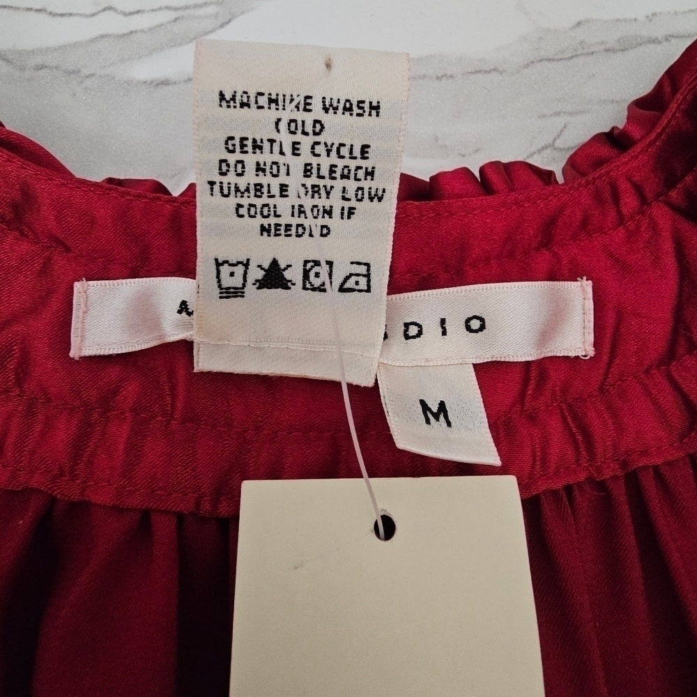 NWT MAX STUDIO Magenta Medium Blouse - Picture 5 of 9